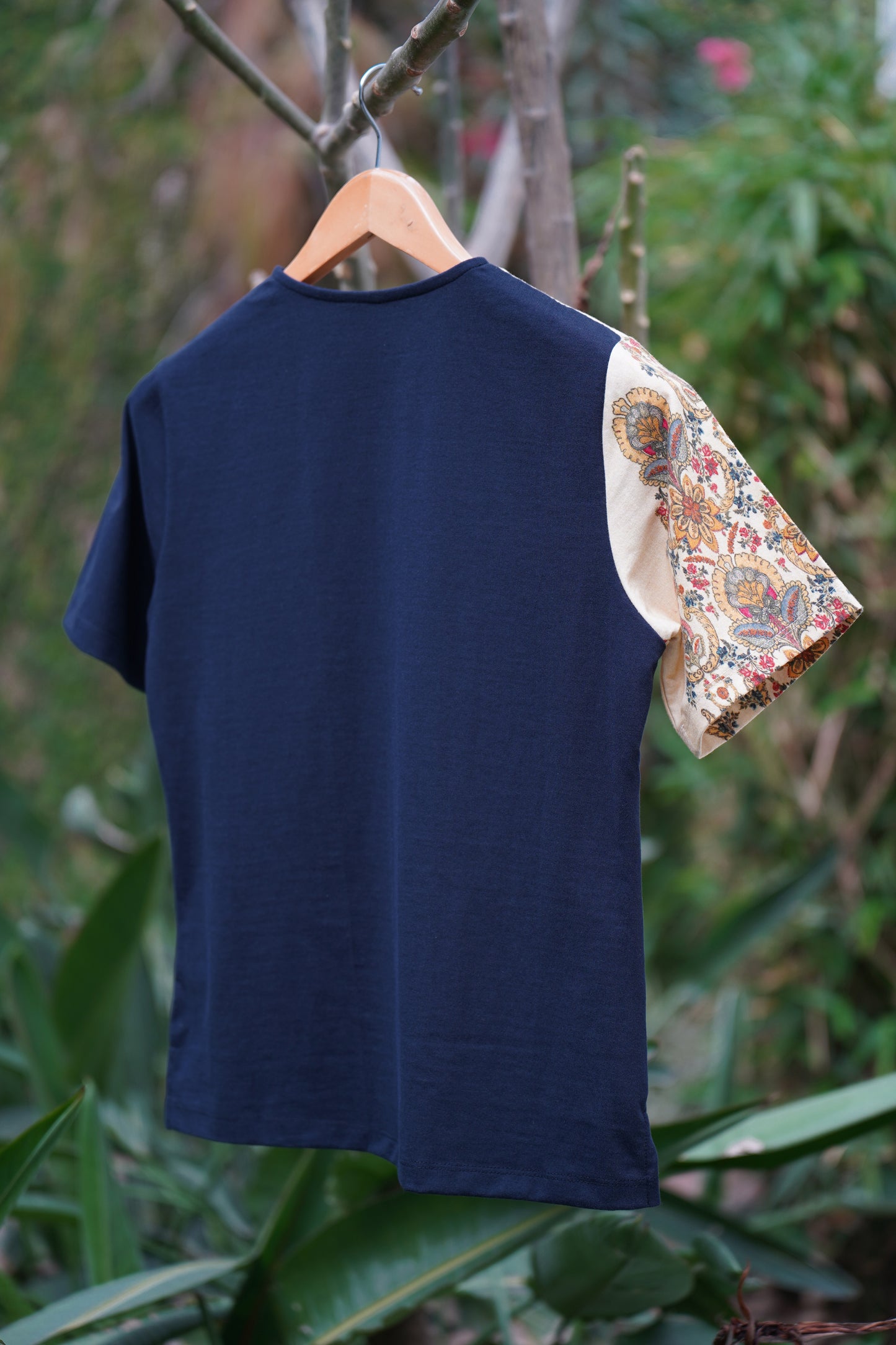 Navy with printed side panel - Women's T-shirt