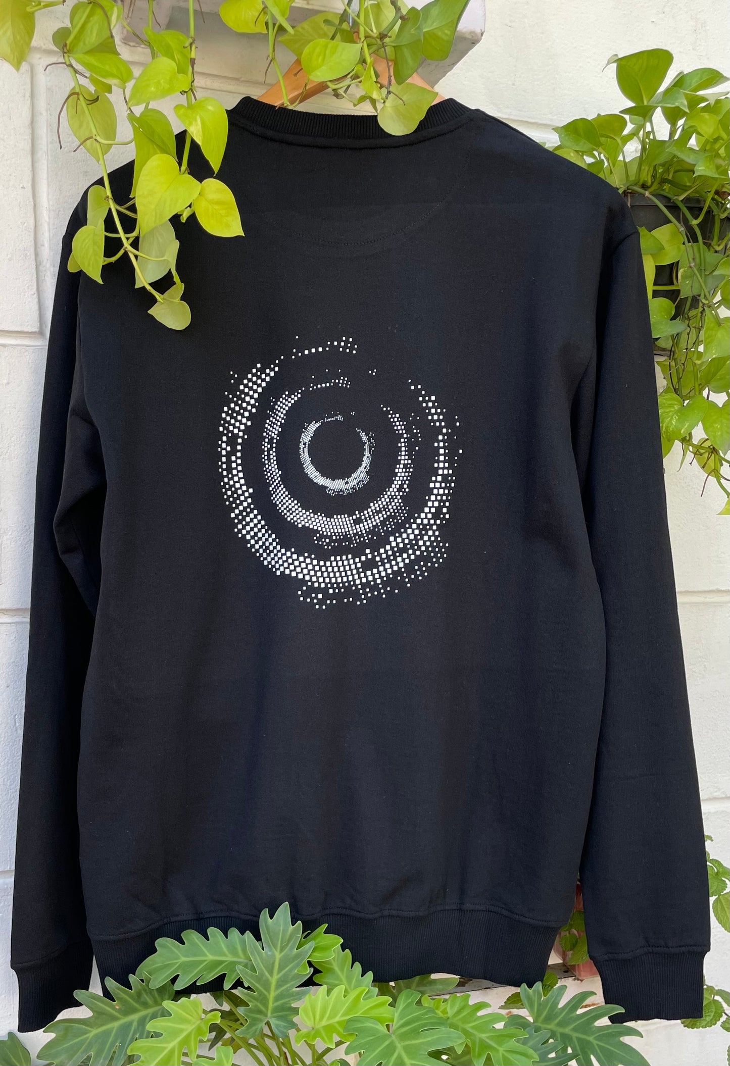 Black Sweatshirt with Abstract Circle Design (Unisex)